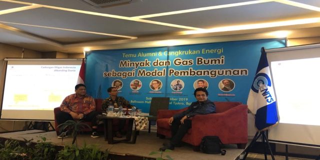 Alumni ITS Kalimantan Timur Adakan Diskusi Migas Dan Energi Terbarukan