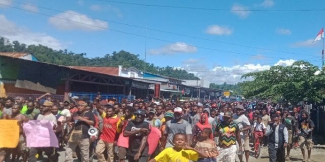 Konflik Papua Meluas, Pigai: Demo di Papua Berlangsung Berhari-hari, Tapi Jakarta Menutupi