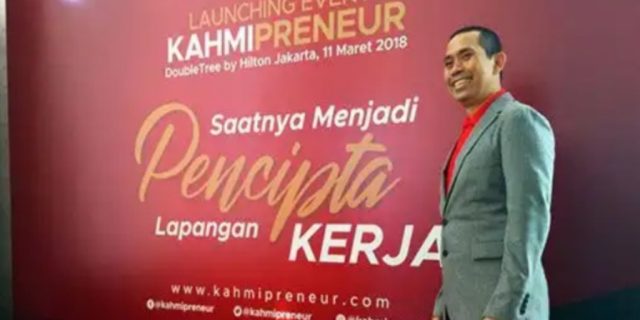 Ditengah pandemi, KAHMIPreneur berikan beasiswa kepada ribuan pelajar dan mahasiswa