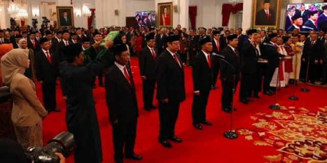 Cegah Konflik Kepentingan Jelang Pemilu 2024, Menteri dari Parpol Mesti Direshuffle
