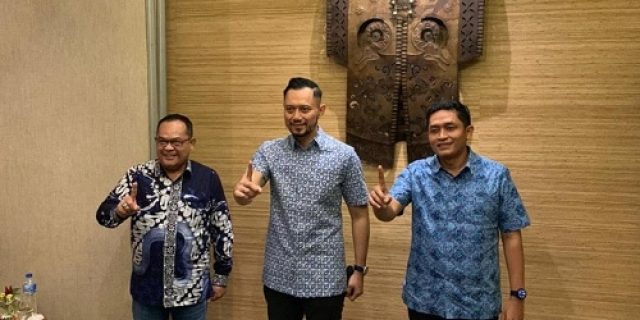 Video Money Politik Hoax, Divisi Hukum Kubu 01 : 100 Ribu Itu Uang Transport Relawan