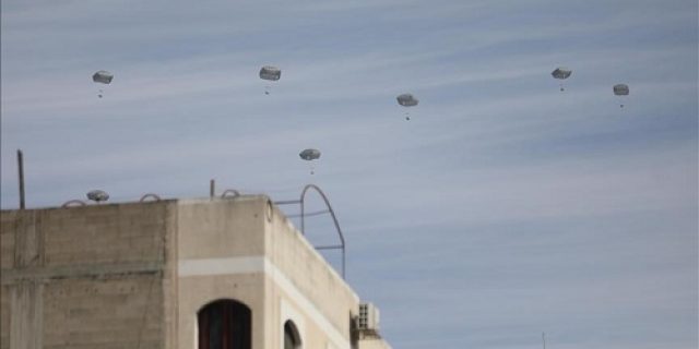 AS membantah pesawatnya terlibat dalam insiden pengiriman bantuan udara di Gaza, yang mengakibatkan kematian 5 warga Palestina