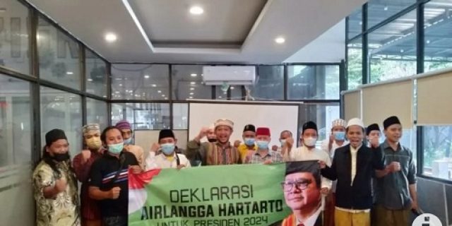 Asosiasi Guru Ngaji Surabaya Deklarasikan Airlangga Maju Pilpres 2024