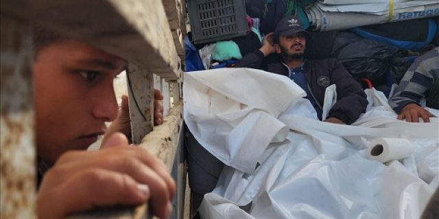 Gedung Putih menyerukan Israel untuk melindungi warga sipil setelah serangan udara mematikan di Rafah Gedung Putih menyerukan Israel untuk melindungi warga sipil setelah serangan udara mematikan di Rafah