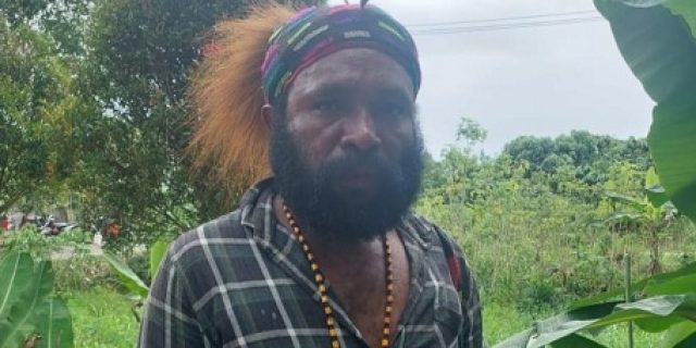 Anton Bukaleng, Calon Bupati Potensial Mimika