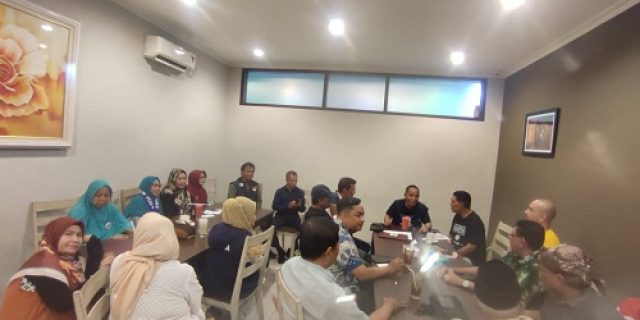 Relawan Anies Jatim Sepakat Bersikap Santun Dengan Gerakan Bantu AMIN Peduli