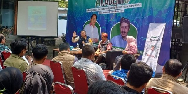 Anas Menunjukkan Karakter Negarawan di Kampus UB Malang