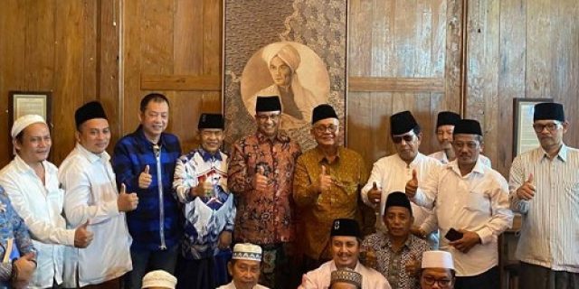Sejumlah Kiai NU Jatim Datangi Rumah Anies Baswedan Minta Jadikan AHY Cawapres 2024