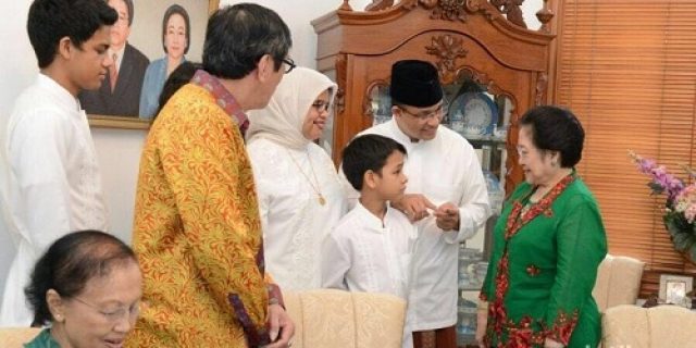 Simbiosis Mutual Mega dan Anies Simbiosis Mutual Mega dan Anies