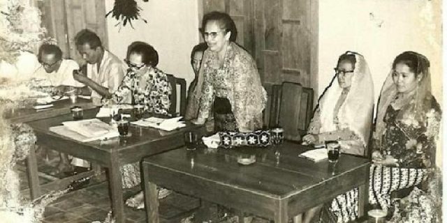 Wanita Pemberani, Nenek Anies Baswedan Peserta Kongres Perempuan Indonesia 1928, Pasang Badan di Atas Rel
