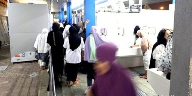 Layanan Haji Tahun Ini Makin Buruk! Antrian di Toilet Sampai 2 jam