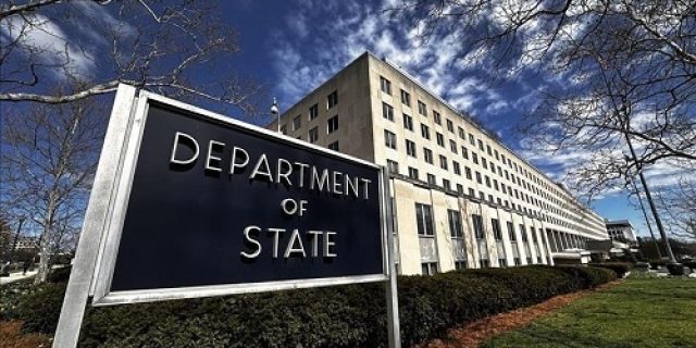 Departemen Luar Negeri AS membatalkan 139 hibah senilai $214 juta Departemen Luar Negeri AS membatalkan 139 hibah senilai $214 juta