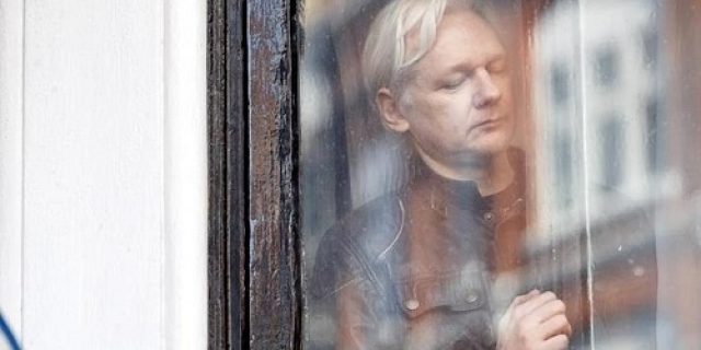 PBB mendesak Inggris untuk menghentikan ekstradisi Julian Assange ke AS