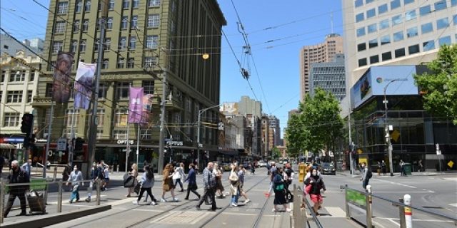 Australia mewajibkan perusahaan teknologi besar membayar media berita untuk konten