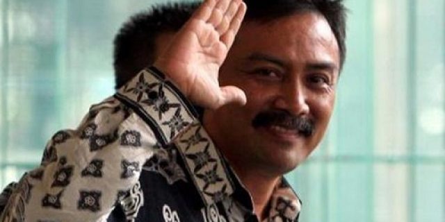 Andi Mallarangeng : Menguji Omnibus Law ke MK?