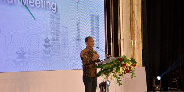 Bahlil Lahadalia dan Paradigma Baru Hilirisasi: Mimpi Besar di Tangan Menteri ESDM Yang Tak Lupa Akar Bahlil Lahadalia dan Paradigma Baru Hilirisasi: Mimpi Besar di Tangan Menteri ESDM Yang Tak Lupa Akar