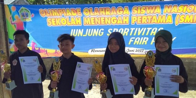 SMPN 1 Nglipar Borong Medali Cabor Pencak Silat Kelas B OOSN 2022