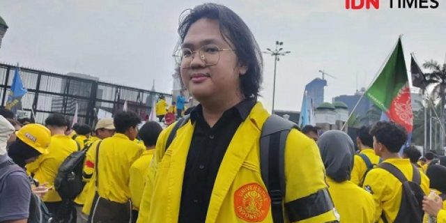 Demo BEM UI di DPR Desak Purbaya Dicopot dari Menteri Keuangan Demo BEM UI di DPR Desak Purbaya Dicopot dari Menteri Keuangan