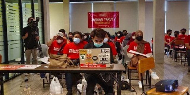 Bangkitkan Ekonomi Masyarakat, Enterpreneur Muda Surabaya Buat Gerakan “Berani Bangkit”