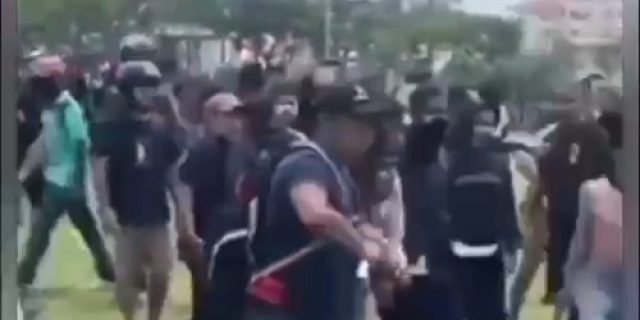 Sutoyo Abadi: Rakyat Melawan Kekuasaan Pasti Jebol