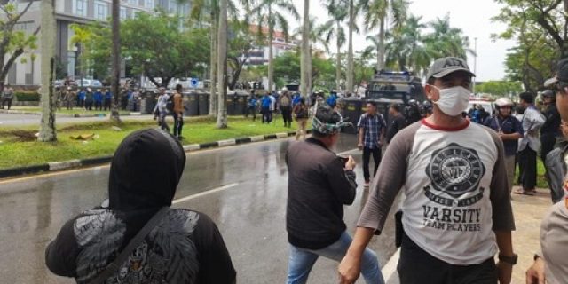 Kejahatan Negara Pelanggaran HAM Pada Rakyat Rempang Balelang