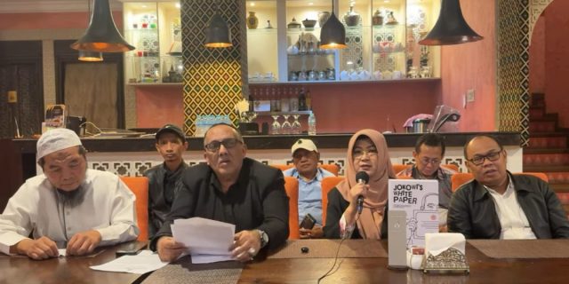 Menambah-Nambah Masalah