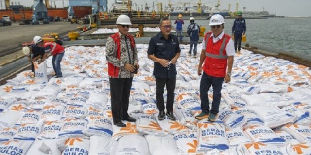 Impor Beras Terus Mengalir, Harga Beras Dipastikan Turun