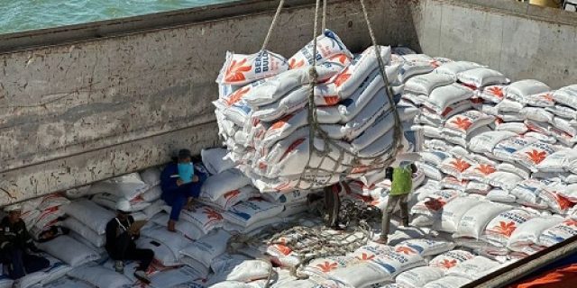 Dirut Bulog Beberkan Alasan Kenapa Harus Impor Beras, Saat Ini Dirut Bulog Beberkan Alasan Kenapa Harus Impor Beras, Saat Ini