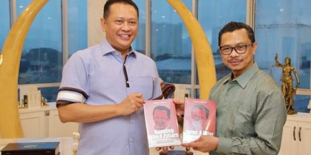 Bamsoet Terima Imam Jamaica Muslim Center New York, Muhammad Shamsi Ali