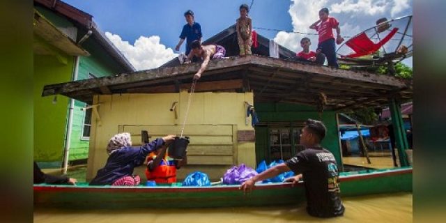 Ketua DPD RI Berduka Untuk Korban Banjir Bandang Tanah Bumbu