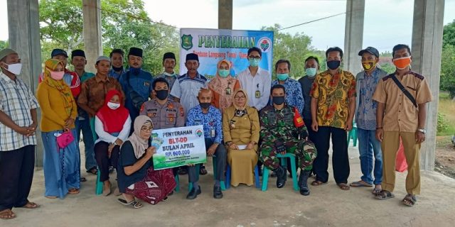 Pencairan BLT-DD Ambunten Tengah Diduga Tak Tepat Sasaran