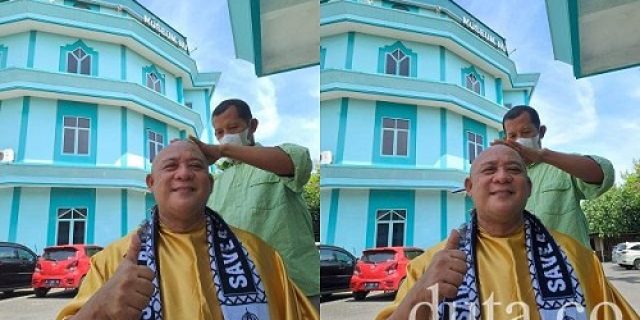 Ketua KPK Firli Tersangka, Gus Yasien Penuhi Janji Cukur Gundul Ketua KPK Firli Tersangka, Gus Yasien Penuhi Janji Cukur Gundul