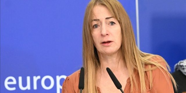 Anggota parlemen Eropa mendesak AS dan Uni Eropa untuk menuntut gencatan senjata yang segera dan permanen di Gaza Anggota parlemen Eropa mendesak AS dan Uni Eropa untuk menuntut gencatan senjata yang segera dan permanen di Gaza