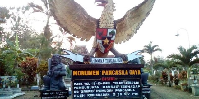 Pancasila Spirit Kehidupan Umat Beragama Pancasila Spirit Kehidupan Umat Beragama