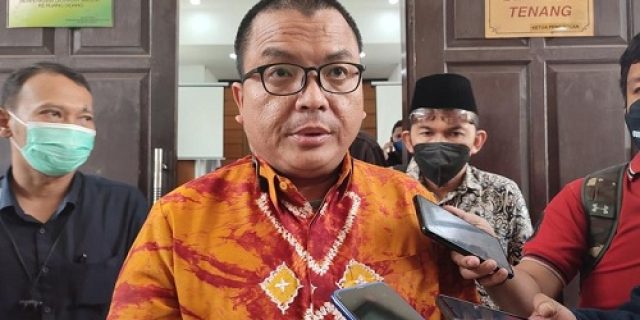 Denny Indrayana Tanggapi Machfud MD: Ada Kelompok Politik Sudah Siap Sidang Istimewa, Hingga Alasan Pilih Anies Baswedan Denny Indrayana Tanggapi Machfud MD: Ada Kelompok Politik Sudah Siap Sidang Istimewa, Hingga Alasan Pilih Anies Baswedan