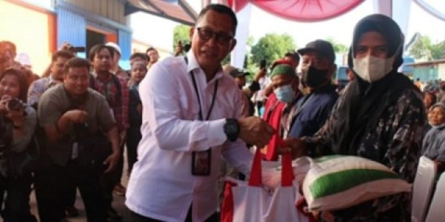 Dirut BULOG: Penyaluran Bantuan Beras KPM Pastikan Turunkan Harga