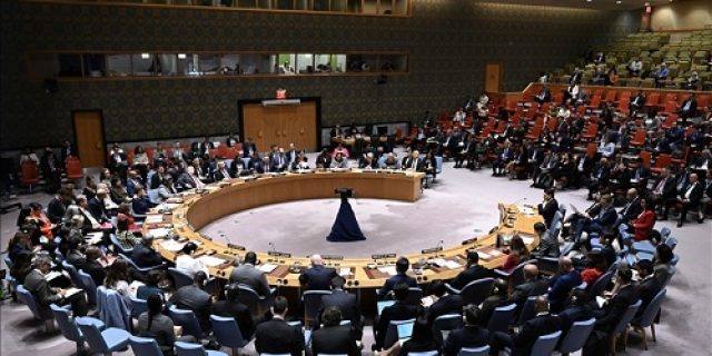 Belgia mengkritik kegagalan Dewan Keamanan PBB dalam menegakkan prinsip-prinsip dasar Piagam PBB Belgia mengkritik kegagalan Dewan Keamanan PBB dalam menegakkan prinsip-prinsip dasar Piagam PBB