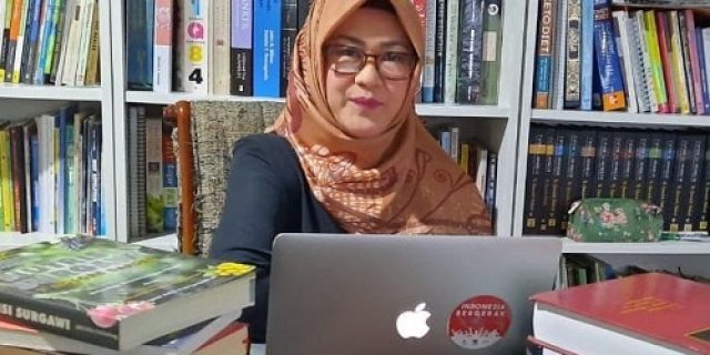 Epidemiolog Dokter Tifa : Jadwal Keluarnya Varian Baru Covid-19 Adalah November Dan Juni, Seperti Jadwal Fashion Show Paris