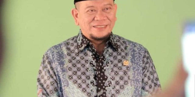 Ketua DPD RI Dorong Indonesia Jadi Kiblat Busana Muslim Dunia Ketua DPD RI Dorong Indonesia Jadi Kiblat Busana Muslim Dunia