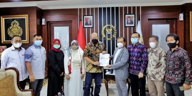 Bertemu CFCD, Ketua DPD RI Sorot CSR yang Tidak Merata Bertemu CFCD, Ketua DPD RI Sorot CSR yang Tidak Merata