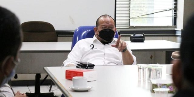 Ketua DPD RI Minta Polisi Usut Tuntas Kasus Cucu Jadi Jaminan Utang Ketua DPD RI Minta Polisi Usut Tuntas Kasus Cucu Jadi Jaminan Utang