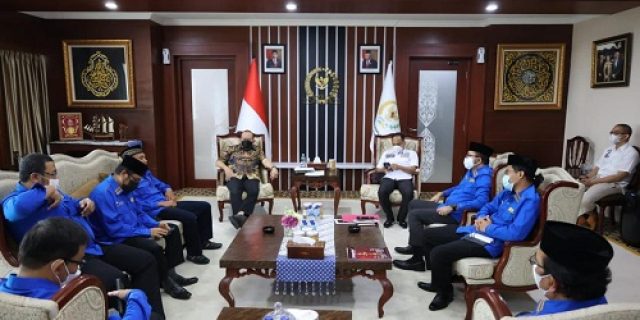 Ketua DPD Minta Asosiasi Desak Menag Lobi Arab Agar Jamaah Umrah Indonesia Bisa Berangkat