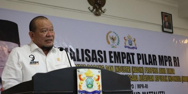Ketua DPD RI Minta Pemda Hentikan Sementara Tambang yang Diprotes Warga Barru