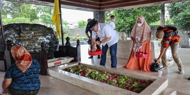 Reses di Jawa Timur, LaNyalla Ziarah ke Makam Bung Karno