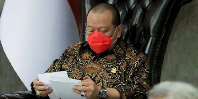 Ketua DPD RI Meminta Operator Ojek Online Kurangi Potongan untuk Driver di Masa PPKM