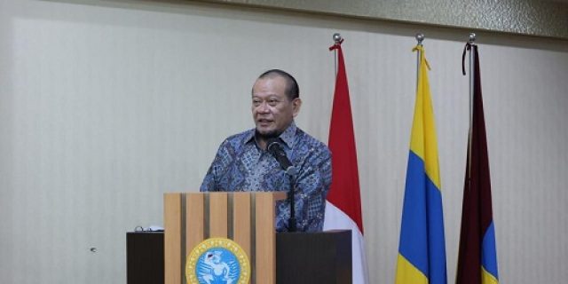 Ketua DPD RI: Pelajaran Agama Bisa Tangkal Penyebaran Radikalisme di Medsos Ketua DPD RI: Pelajaran Agama Bisa Tangkal Penyebaran Radikalisme di Medsos