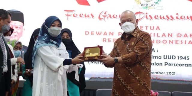 Ketua DPD RI Siap Perjuangkan Transformasi IAIN Pare-Pare Jadi Universitas Sains Islam Indonesia Ketua DPD RI Siap Perjuangkan Transformasi IAIN Pare-Pare Jadi Universitas Sains Islam Indonesia