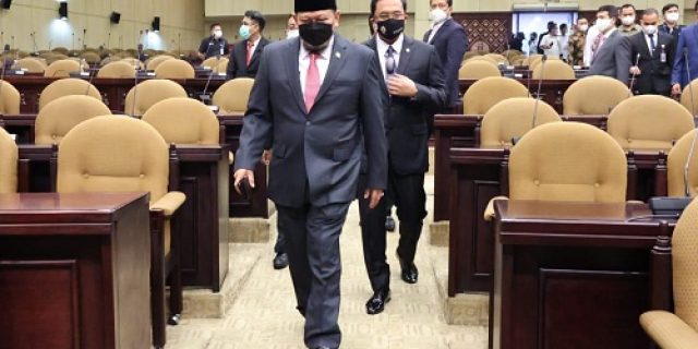 Ketua DPD RI: Semua Harus Hormati Keputusan Penundaan Kompetisi Liga 1 Ketua DPD RI: Semua Harus Hormati Keputusan Penundaan Kompetisi Liga 1