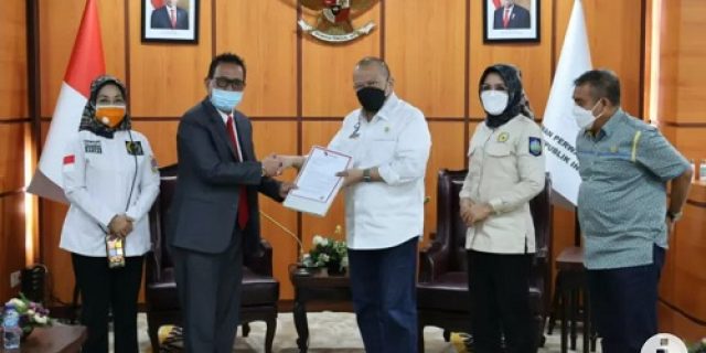 Agendakan Pertemuan Dengan Menaker, Ketua DPD RI Dukung Upaya Cari Solusi Terkait Pekerja Migran