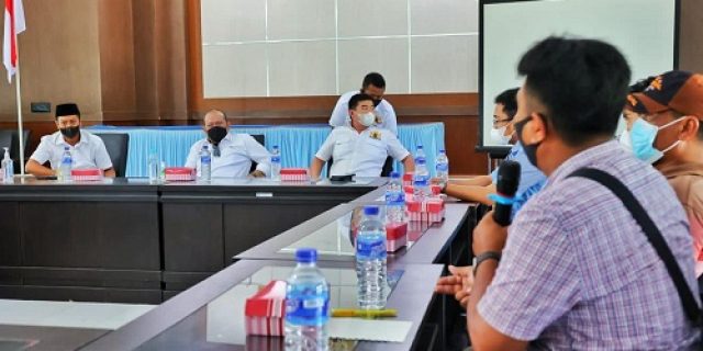 Ketua DPD RI: Pelaku Pungli Penyaluran BST PPKM Harus Ditindak Tegas!